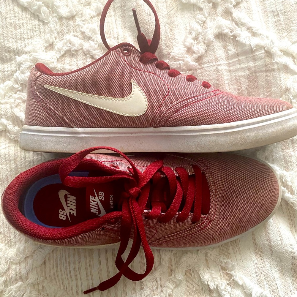 NIKE SB shoes